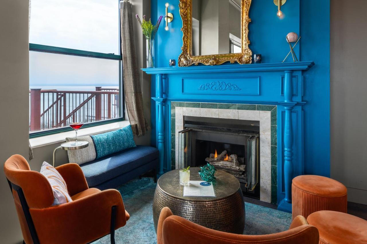 Landmark Inn Marquette Esterno foto